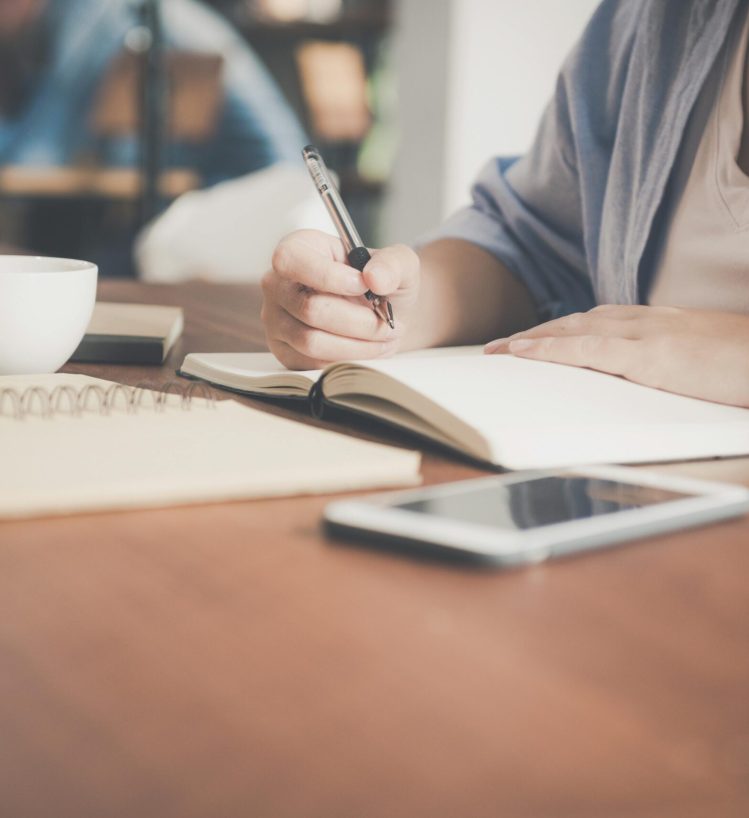 pexels-tirachard-kumtanom-112571-733856